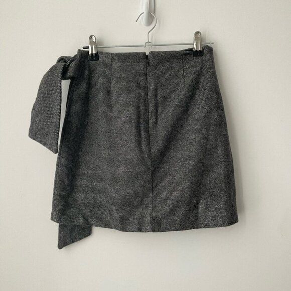 Wilfred Wrap-Front Wool Cashmere Blend Mini Skirt - Picture 4 of 9